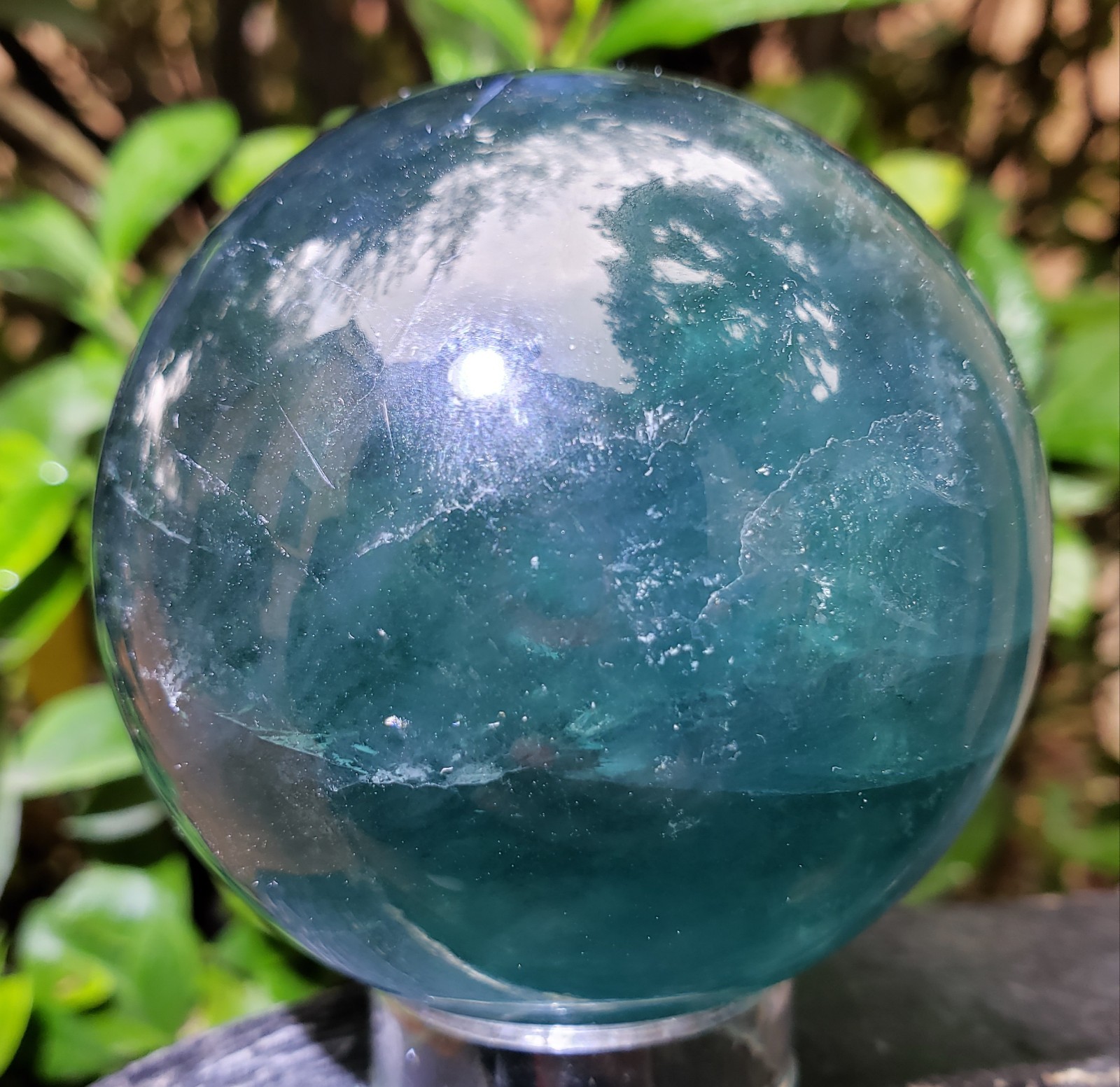 2.5″ Deep Blue Fluorite Quartz Crystal Sphere Ball Orb Rainbow UV, 457g or 1 lb