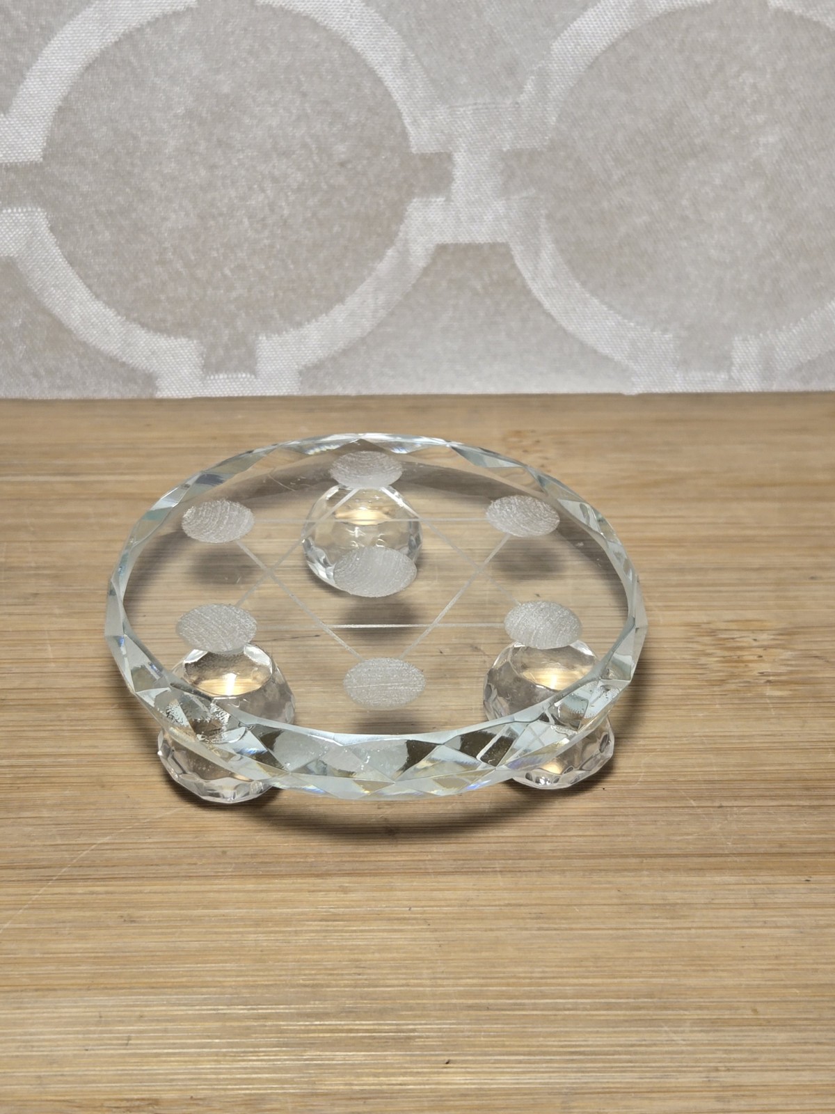 Crystal Stand for Sphere Chakra Stones Set Charging Plate Only NO Stones