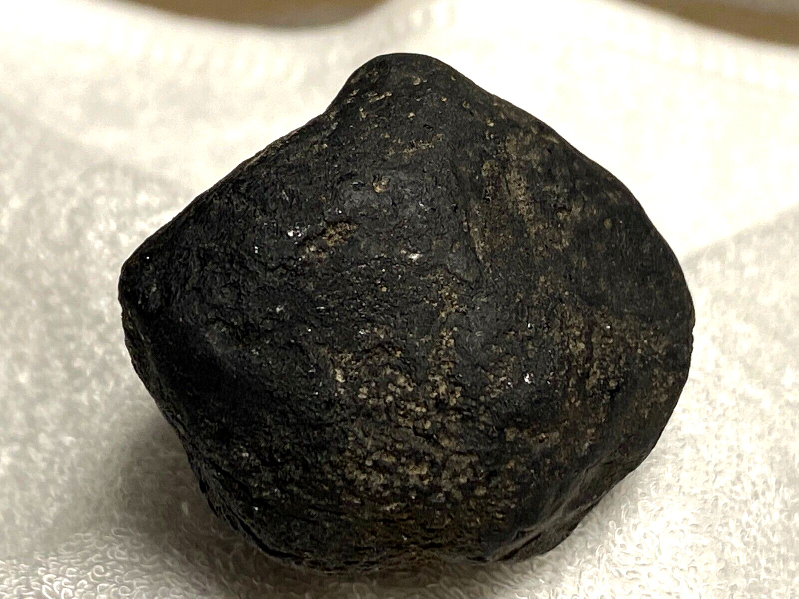 237.5ct. GRAPHITE DIAMOND Glassy pre-solar carbon meteorite diamond.