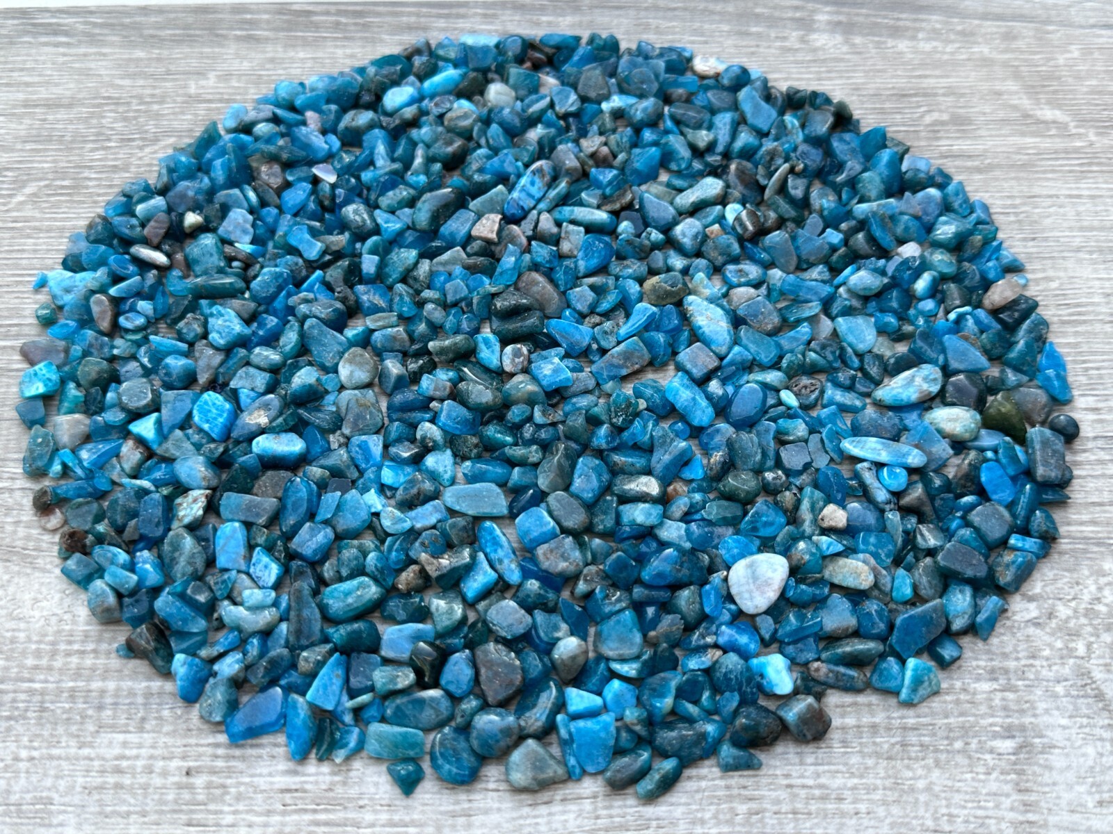 Grade A++ Apatite Semi Tumbled Gemstone Mini Chips 4 – 8 mm, Wholesale Bulk Lot