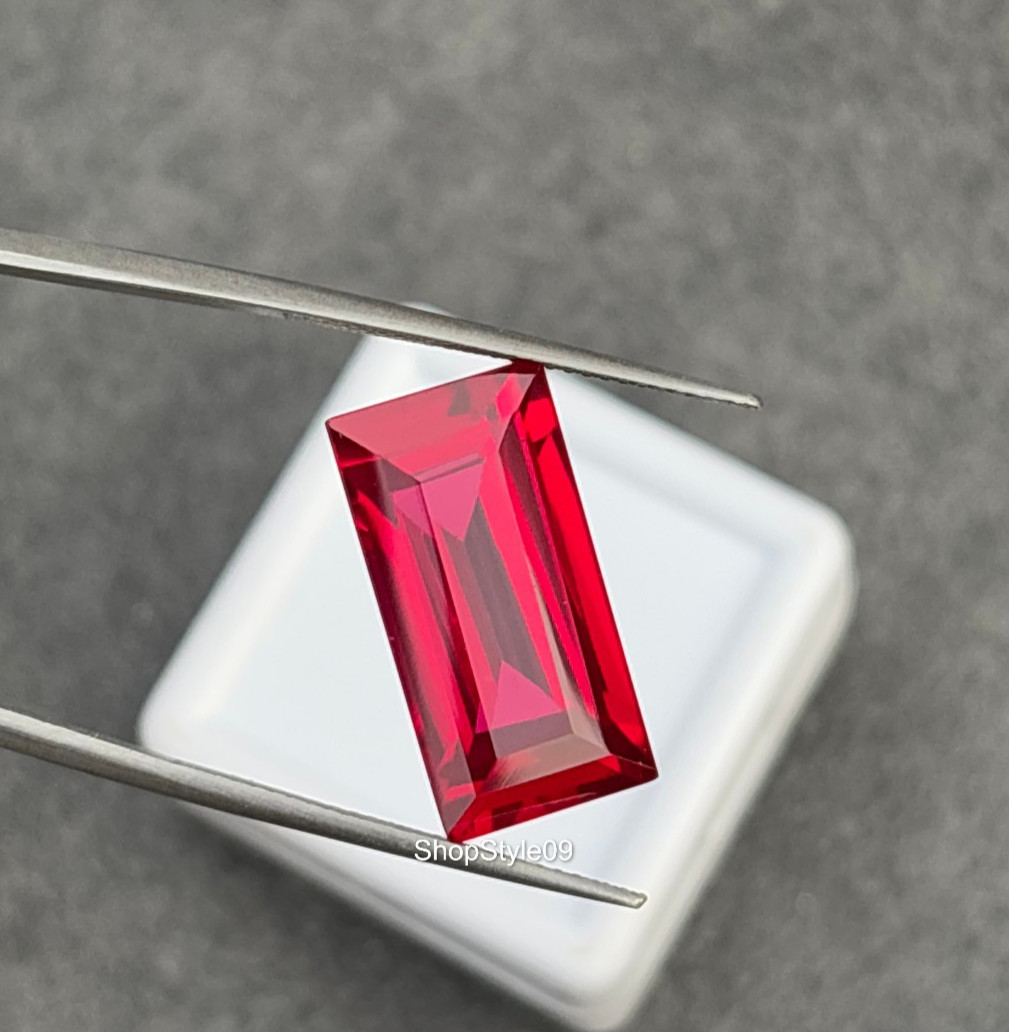 16.00 Ct Natural Red Ruby Princess Cut 18.3×9.3×7.2mm Certified Loose Gemstone