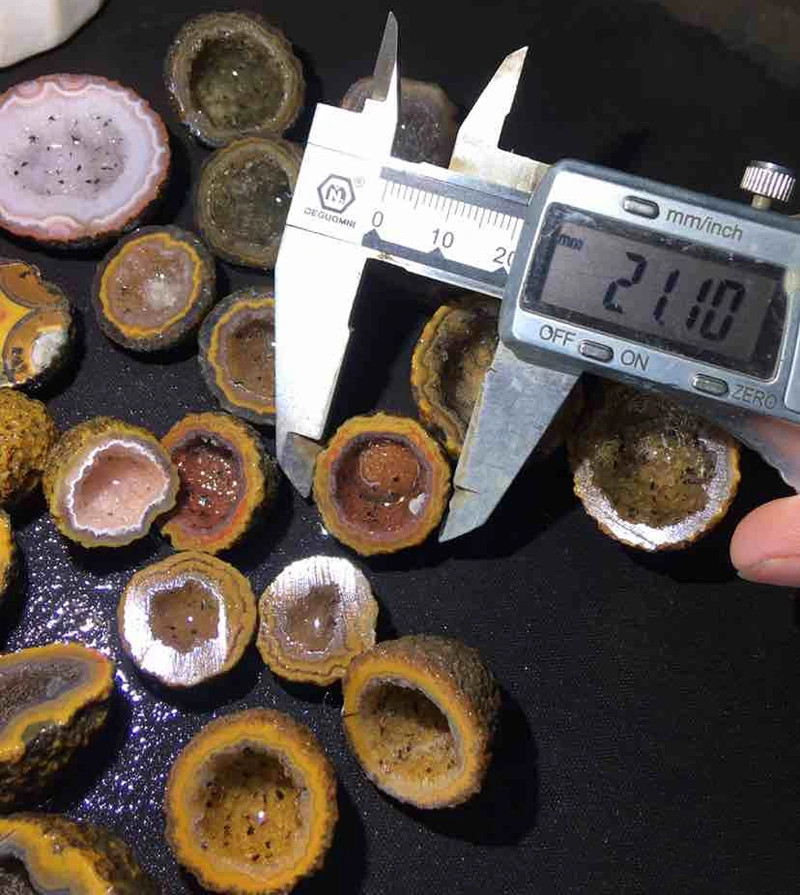 14Pair Rare China Natural Warring States Red Agate Geode Quartz Crystal Slices