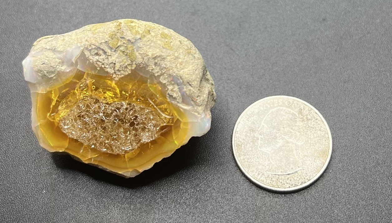Ethiopian Welo Genuine Opal 30.2g Approx 1 1/2in AWESOME FLASHES