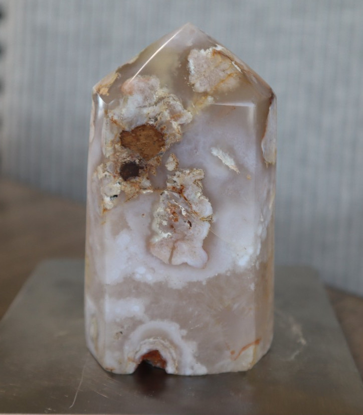 FLOWER AGATE POINT 3.39 X 2.00 INCHES/ 247.4 GRAMS