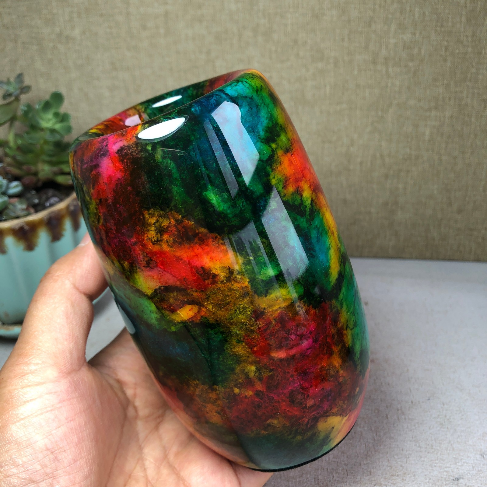 Natural “Seven Colors Jade” vase specimen -Taiwan China 1000g 128mm A4584