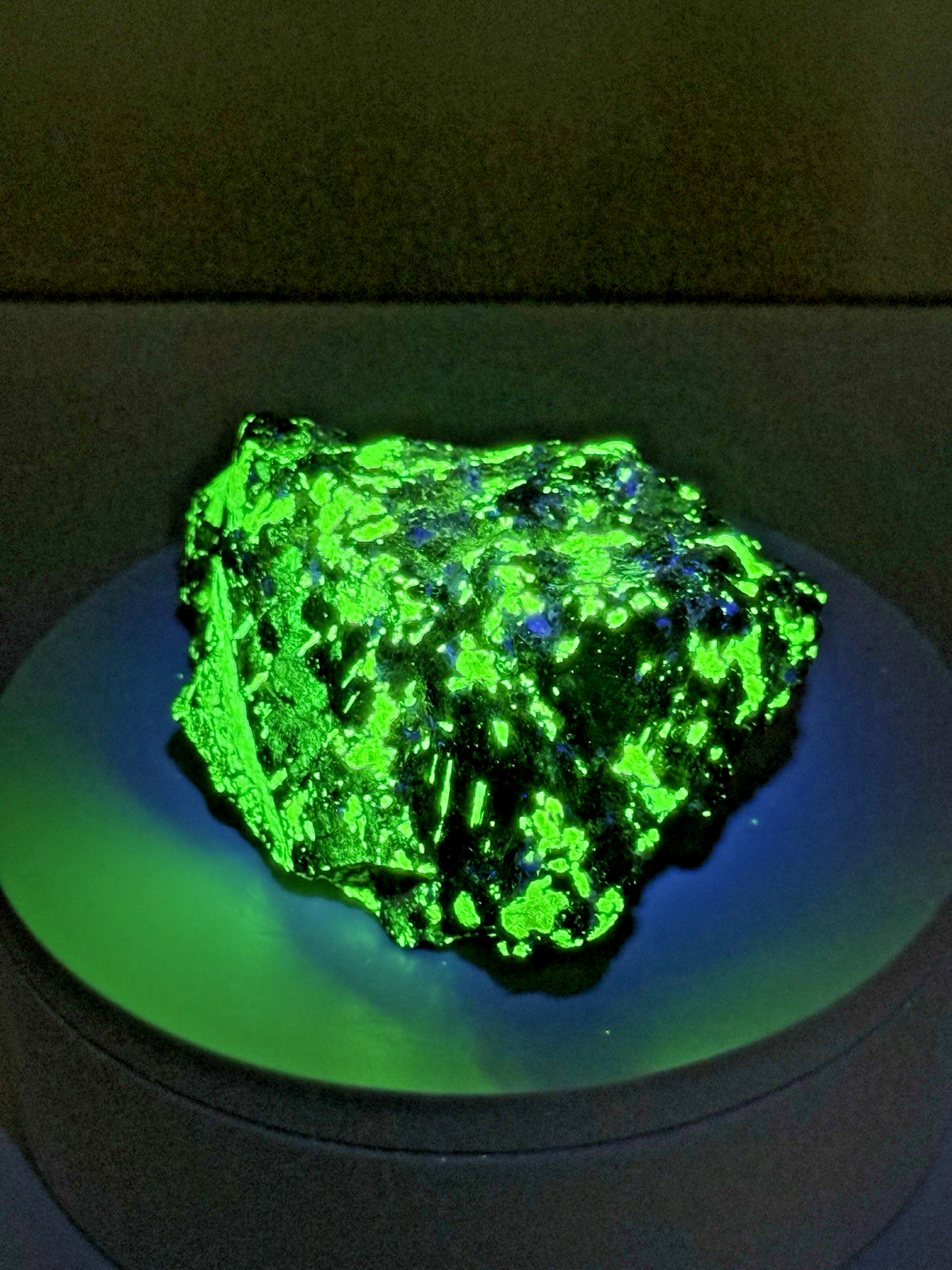 LUMINOUS Hardystonite, Willemite, & Franklinite Fluorescent Mineral Specimen
