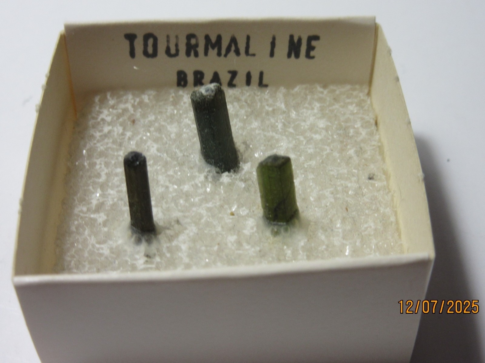 3 Green Tourmaline Crystals Brazil Thumbnail 1 5/8″ Display TGTCBTD-1s