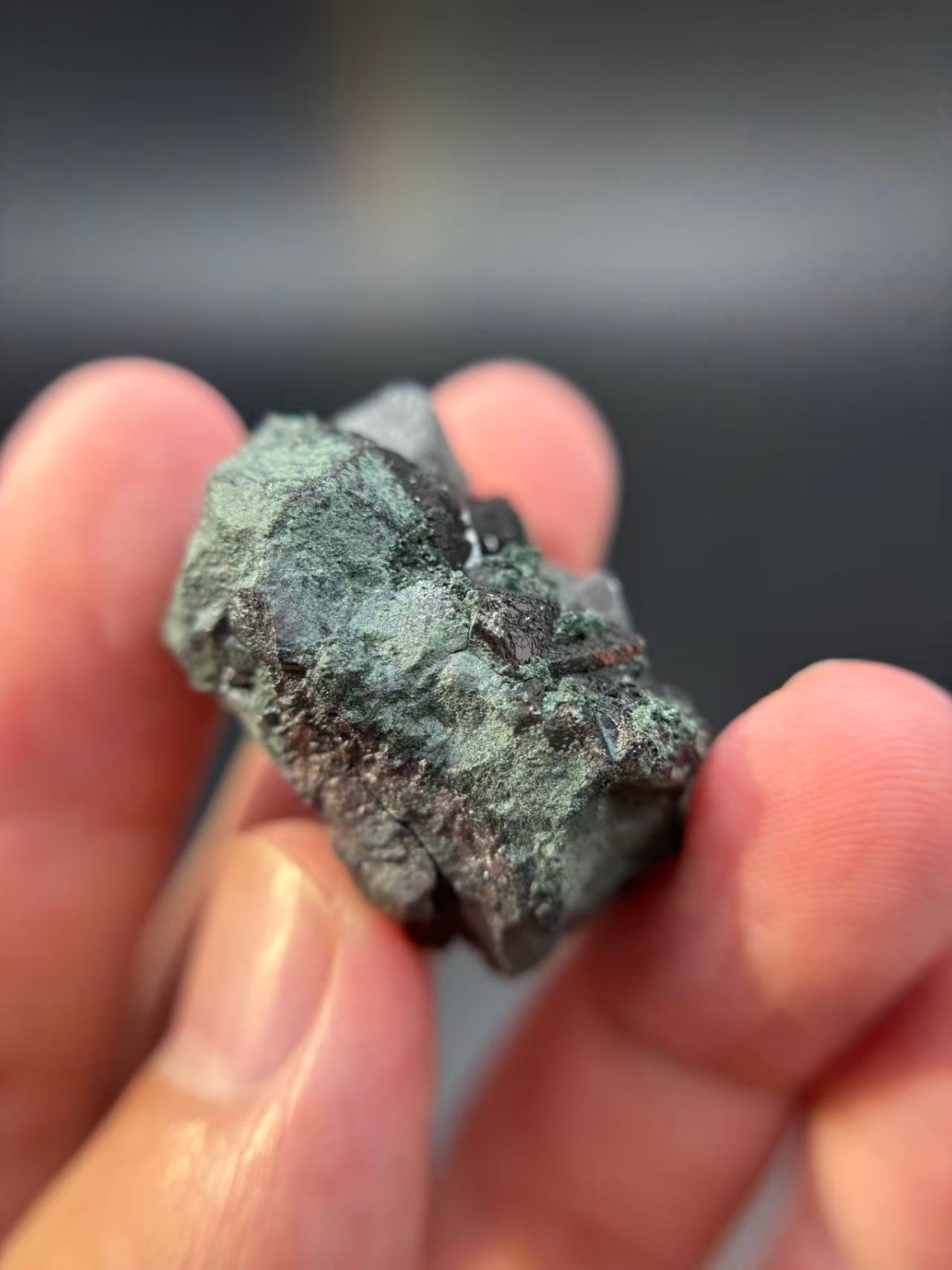 34g Magnetite From Huanggangliang Mine Inner Mongolia China