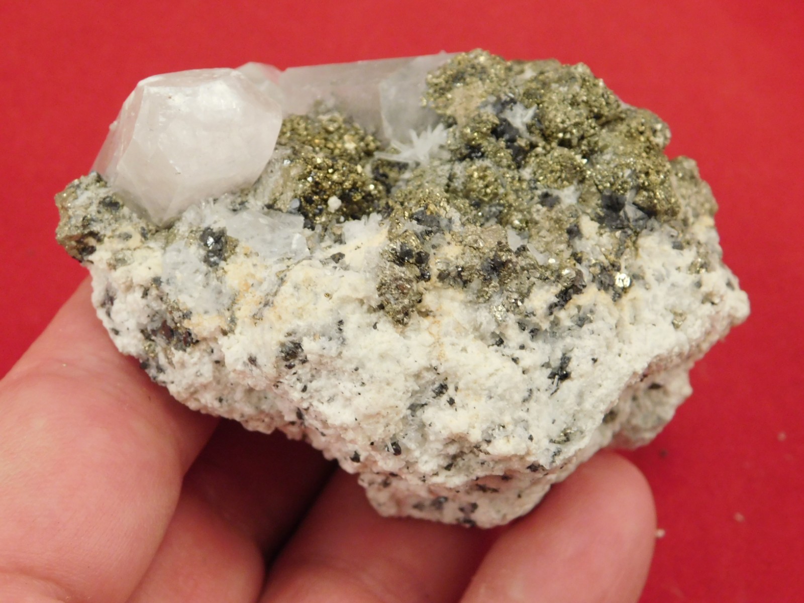 FLUORESCENT Calcite Crystal Cluster with CHALCOPYRITE! Peru 185gr