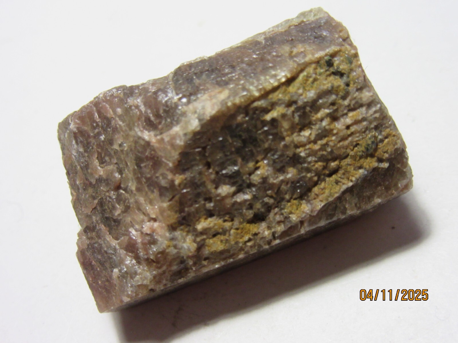 Apatite Quartz Crystal 1 1/4″ Mineral Quebec Canada Collectible AQCCMC-1s