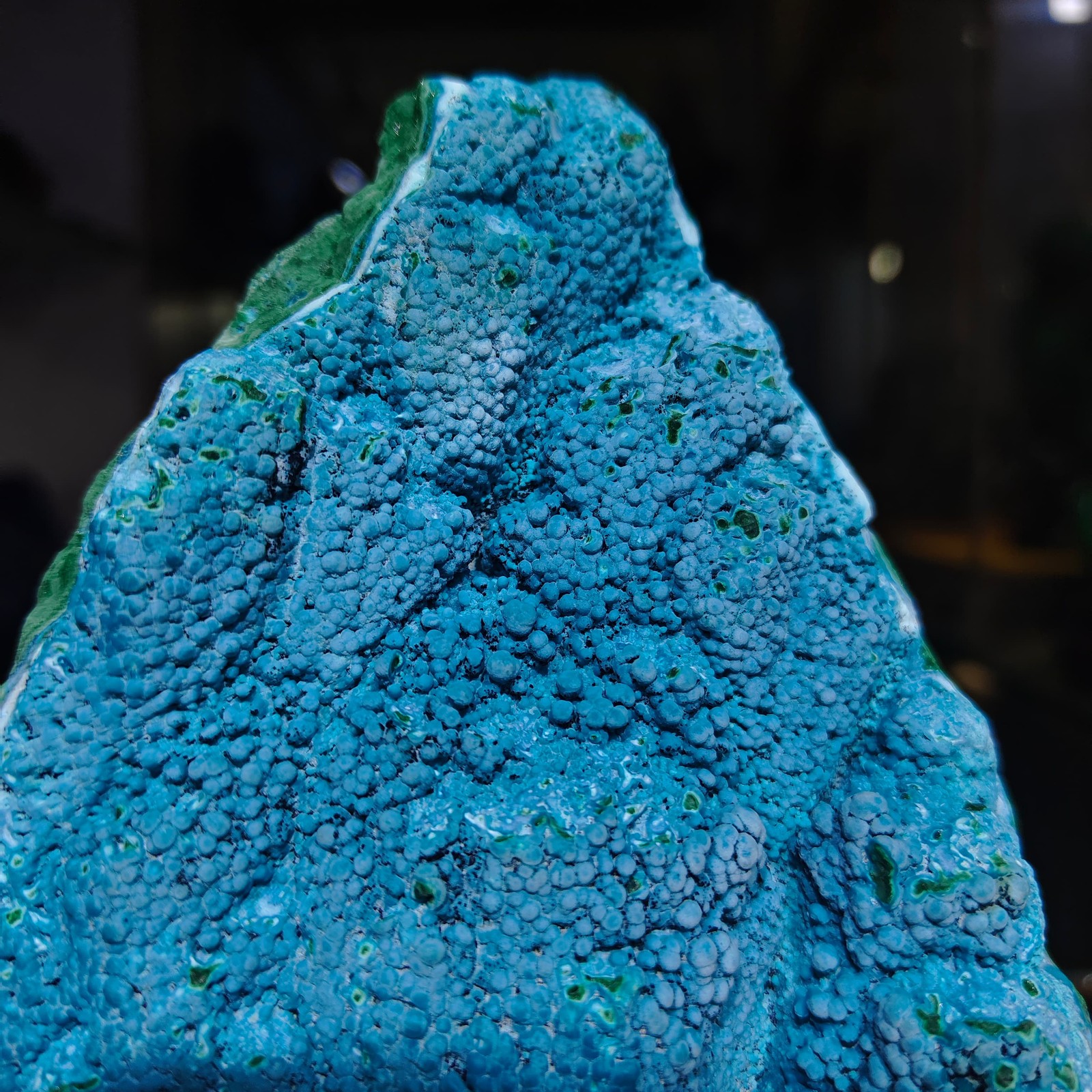 3.52LB Top Natural silicon malachite quartz crystal Mineral Specimen + stand