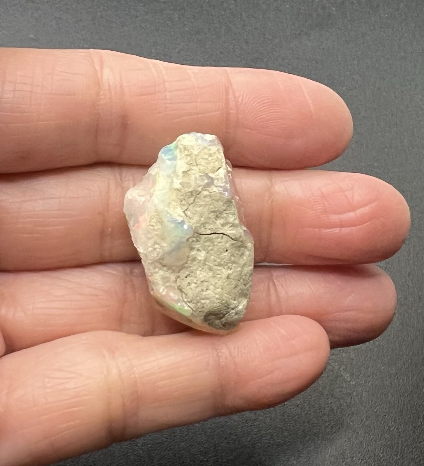 Ethiopian Welo Genuine Opal 5.9g Almost 1 1/2in AWESOME FLASHES