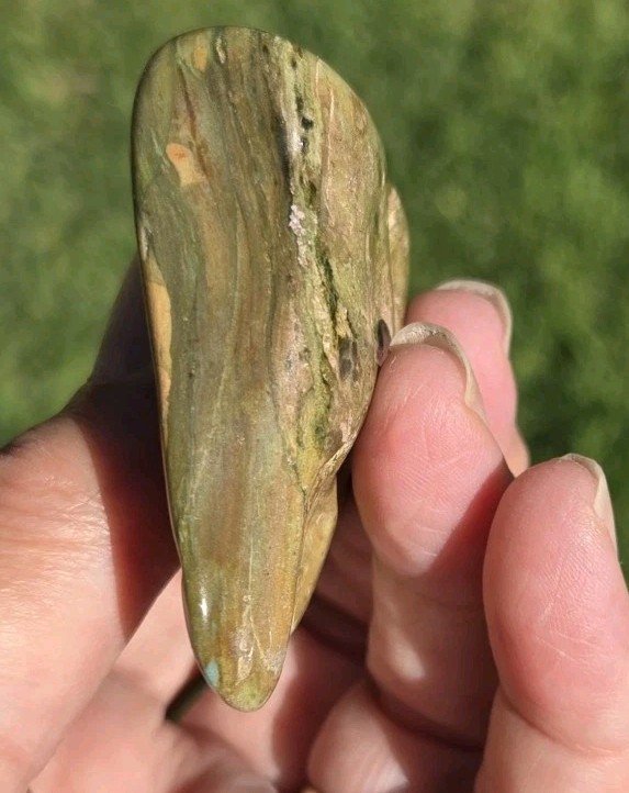 Polished Jasper Green Freeform Pieces 1 – 3.5 x 1.25 x 3/16″ 2 – 3 x 1.5 x 3/4″
