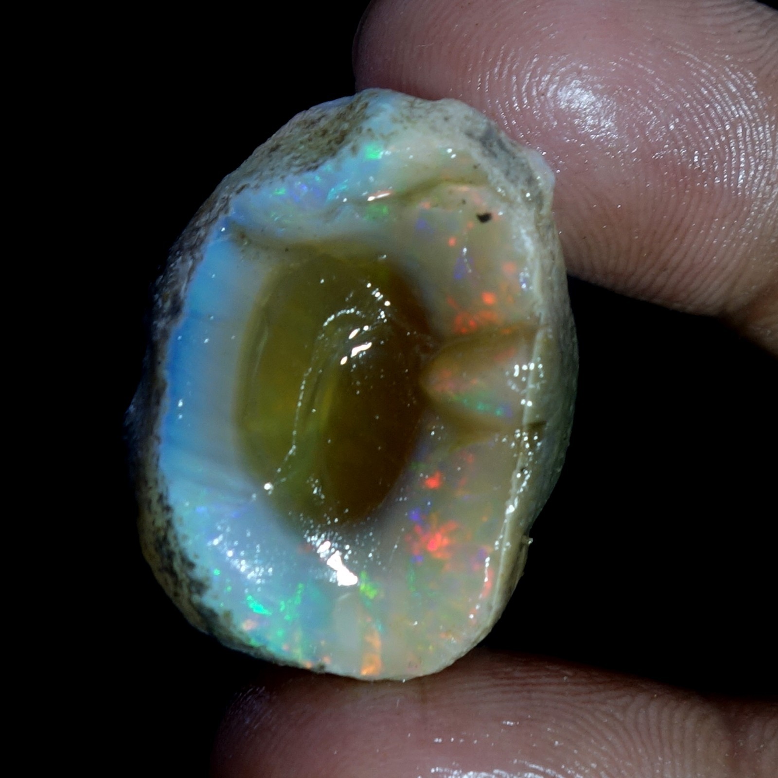 AA+ Ethiopian Oli Opal Rough Entreated Welo Opal Multi Fire Color Flash 56.20Cts
