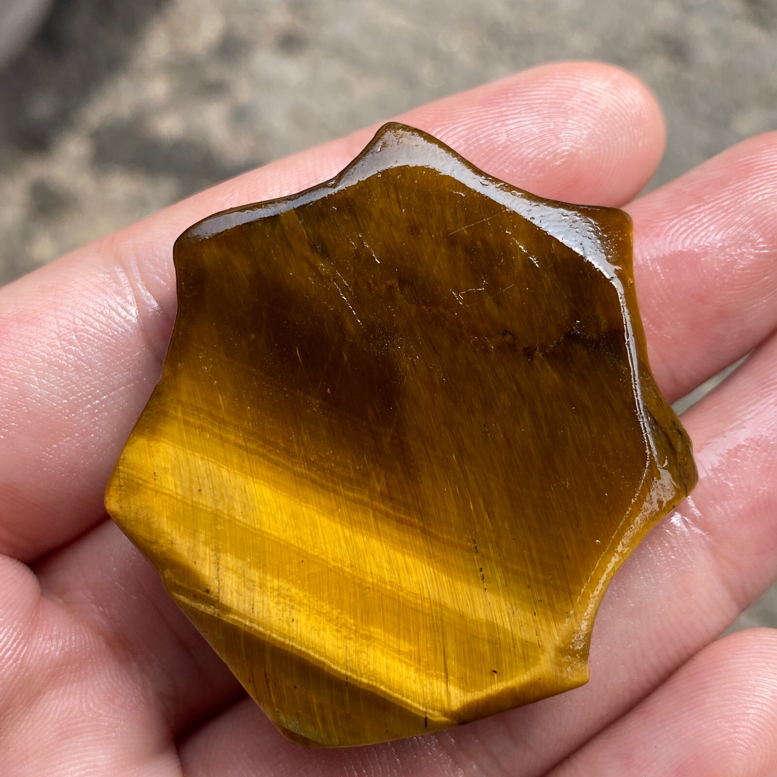 1pc Natural tiger’s-eye hand carved spider Quartz Crystal reiki Healing gift