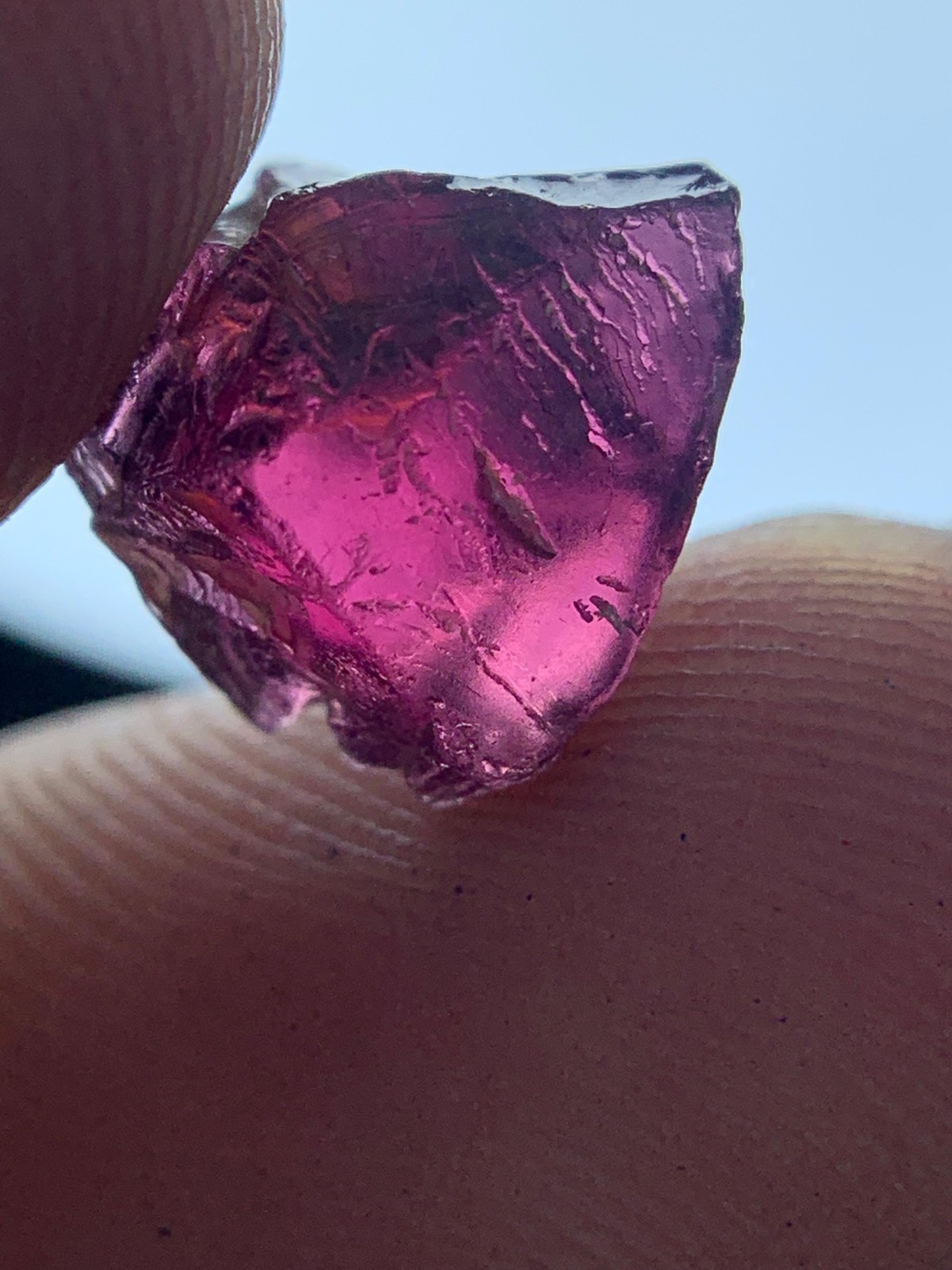 3 Crts Gorgeous Facet Grade Nice Hot Purple Umbalite Garnet For Cutting