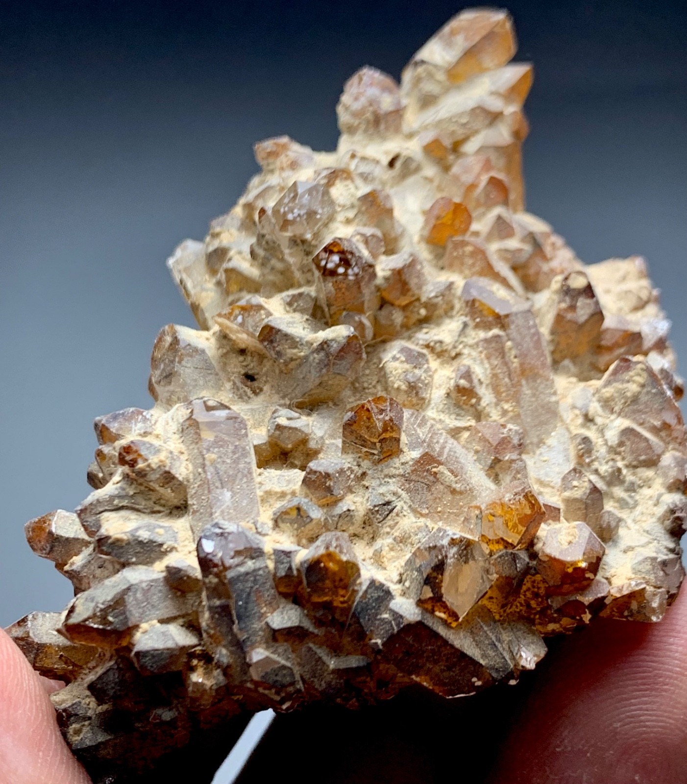 380CT Terminated Natural Quartz Crystals Bunch Specimen From Afghanistan