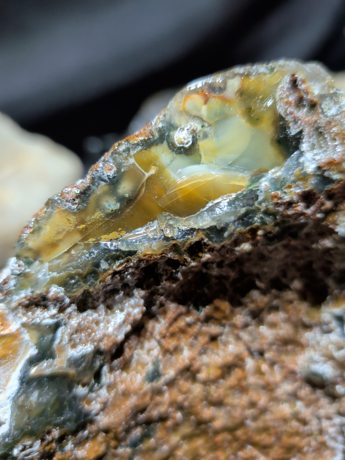 Amethyst “Cave” Deep Purple w/ Rainbow Specimen Natural Form (4lbs 13oz)