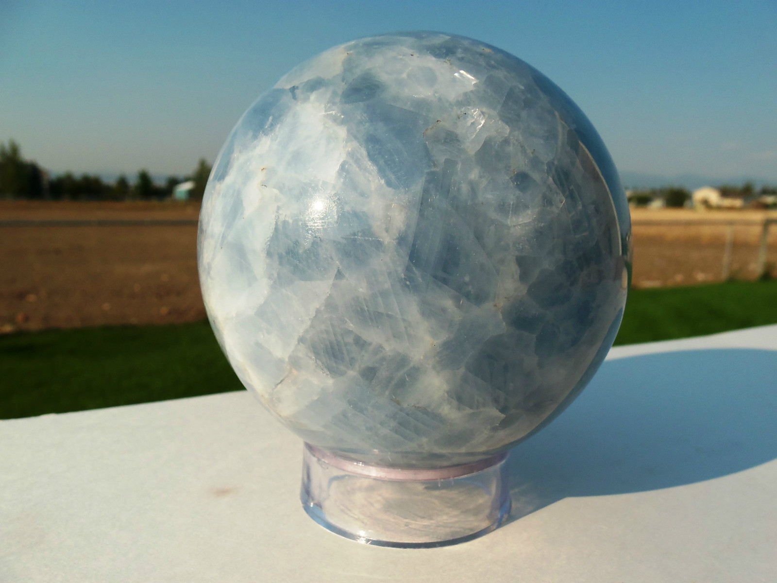 SET OF 5 LARGE ACRYLIC/PLASTIC Sphere/Egg DISPLAY STANDS – 1.5 INCH DIAMETER