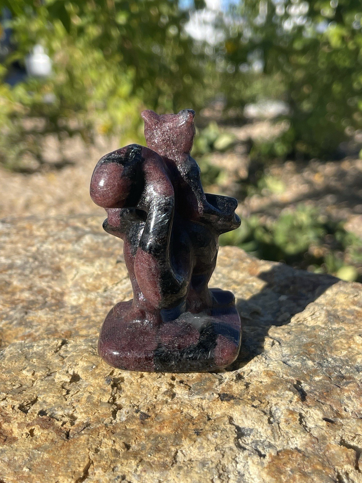 Garnet Fireworks Crystal/Gemstone Mewtwo Carving 73G 2 1/2″ x 1 1/2″