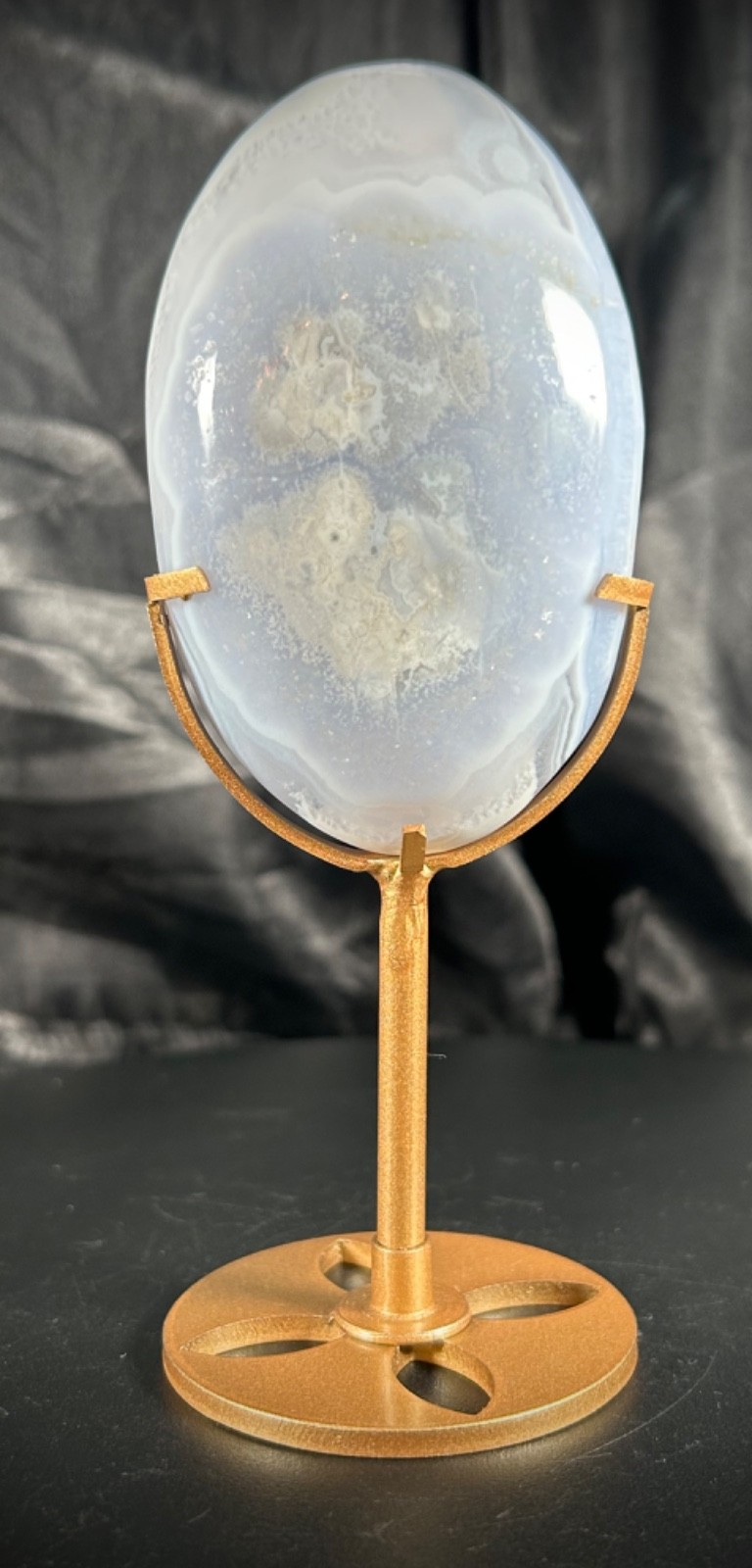 3.6″ Elegant Blue Lace Agate Ornament With Metal Stand 8oz (227 grams)
