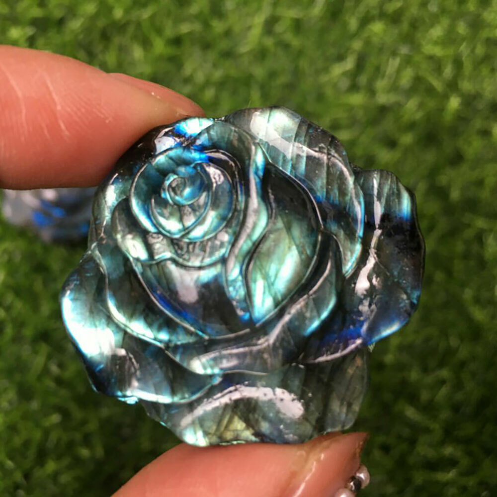 Natural Labradorite Hand Carved The Roses Quartz Crystal Healing Reki Decoration