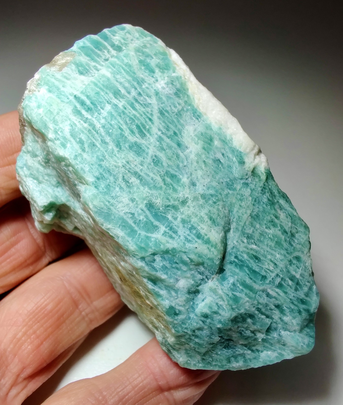 Amazonite with white Quartz, great color. Antananarivo, Madagascar. 262 grams.