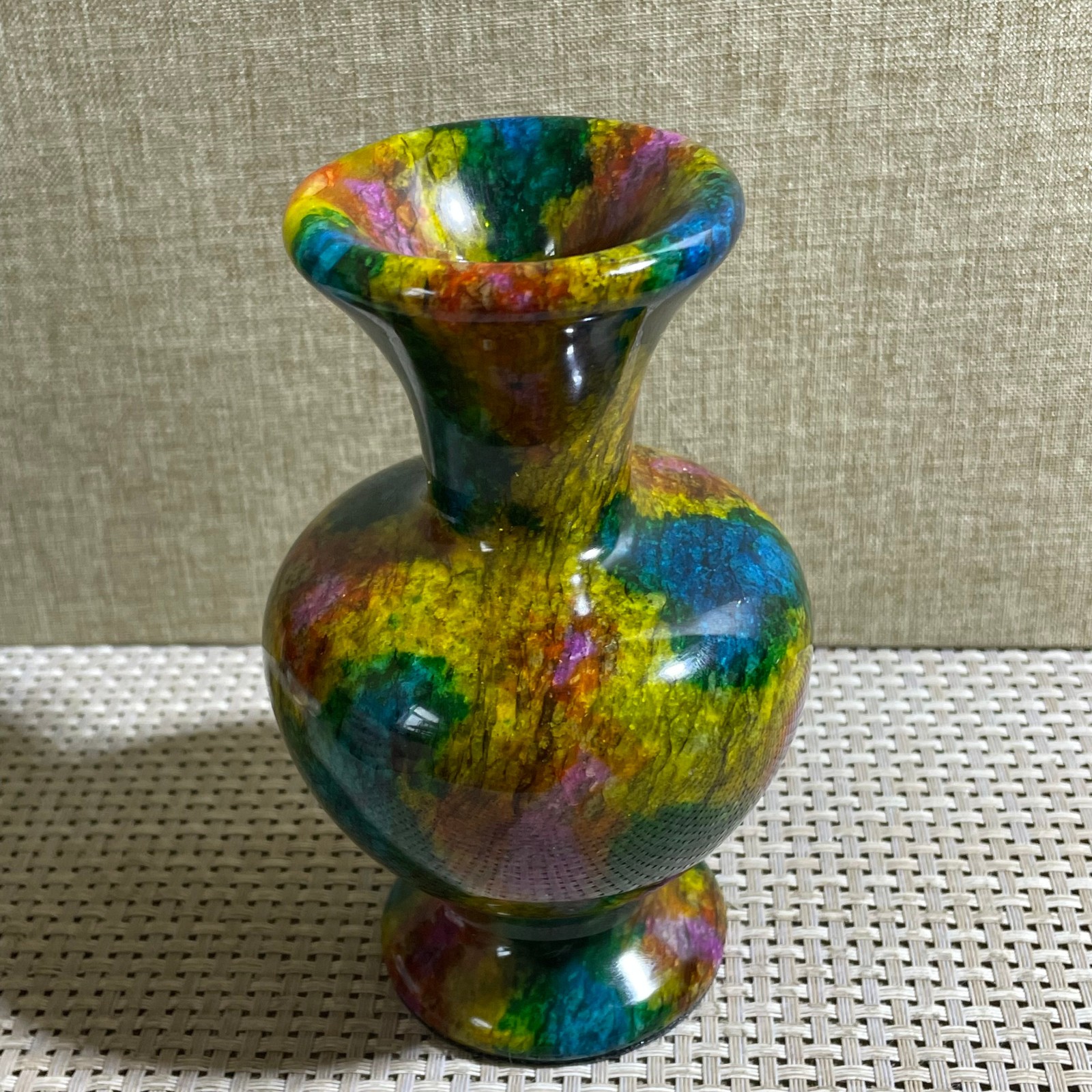 795g Seven Colors Jade vase specimen Decorative -Taiwan China
