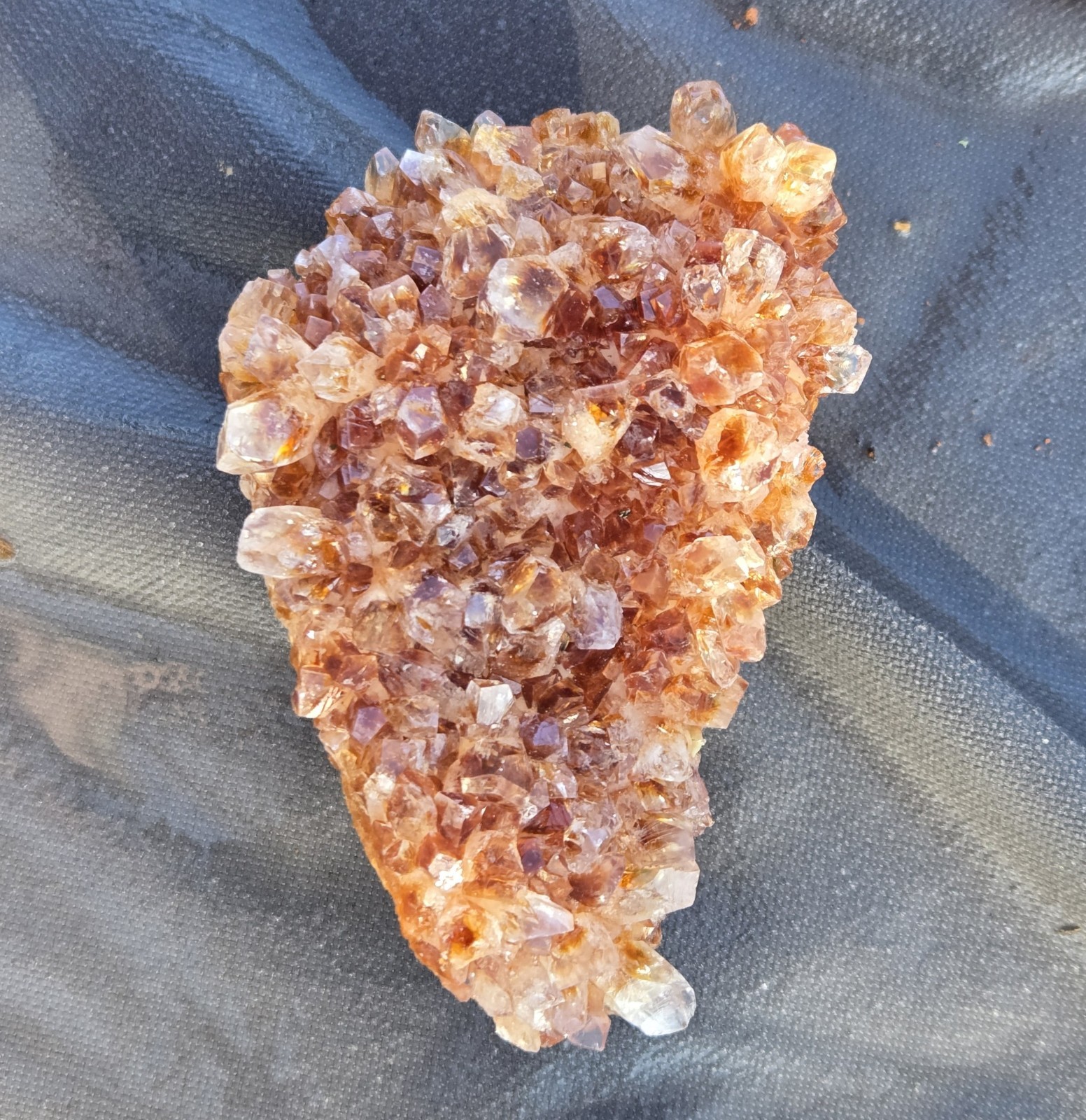 Citrine Crystal Cluster, 3″ – 4.5″ x 2″ – 3.75″, 9 – 15 oz., Bulk Discount