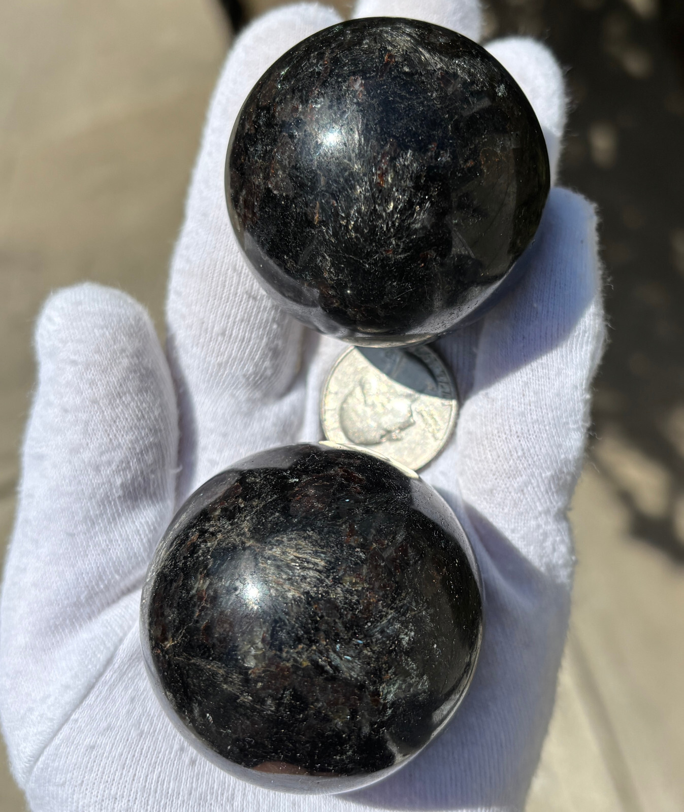 USA SALE 343g “LOT ARFVEDSONITE” ANTHO PHYLLITE SPHERES SPHERE 1.92″ & 1.87″