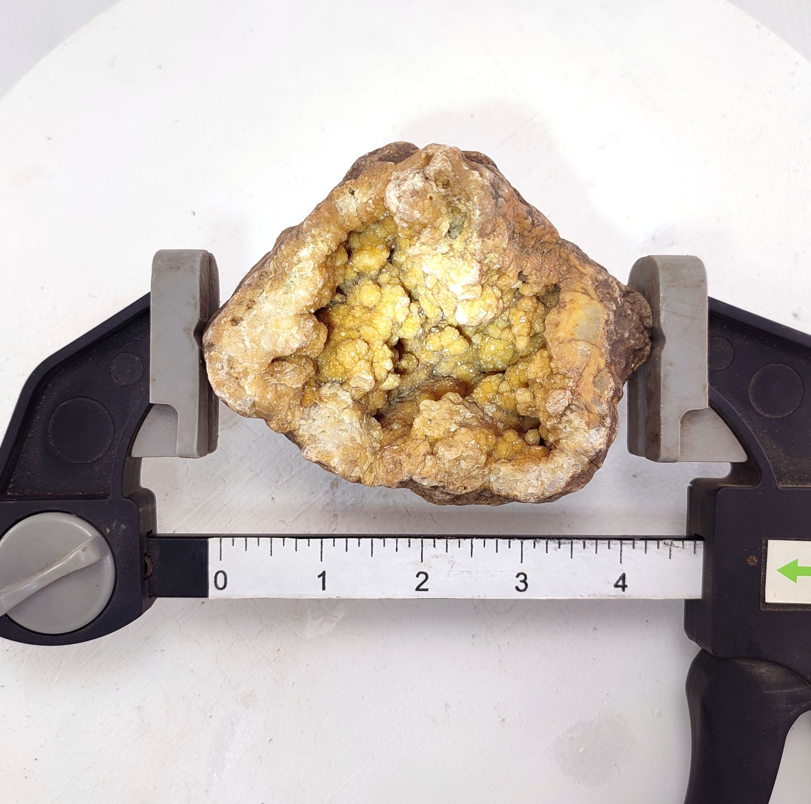 4.25″ Kentucky Geode Golden Yellow Orange Botryoidal Druzy Crystal Interior