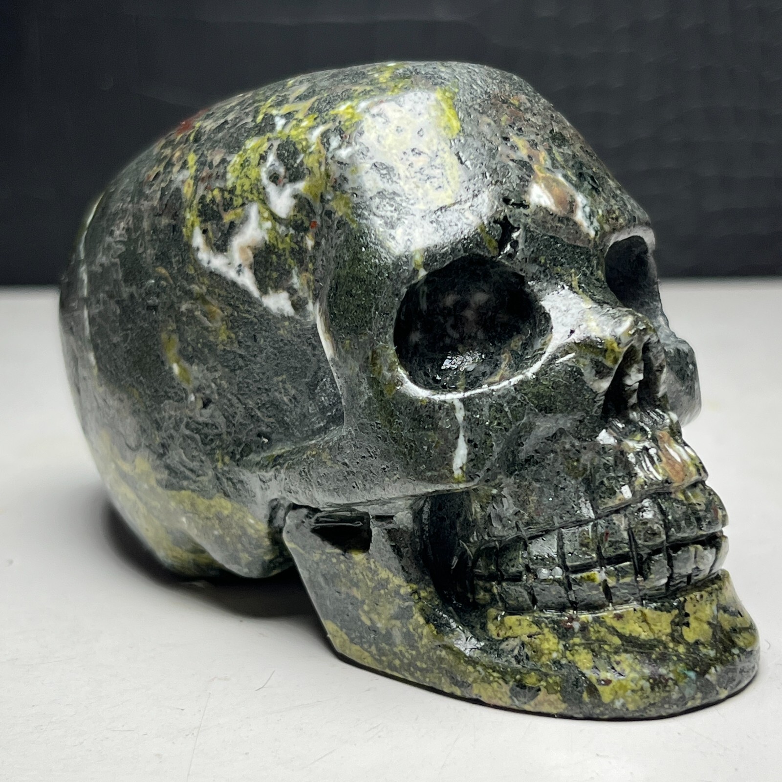 437G Natural Crystal Mineral Specimen.Plum flower stone. Hand-carved SKULL.ET