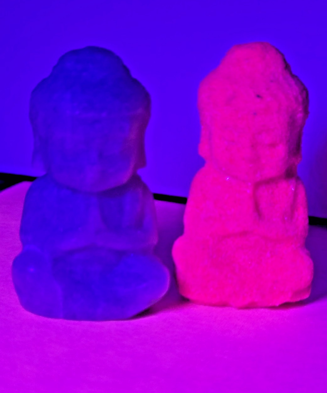 3 Pc Crystal Buddha Carving Set 1.5″ UV Reactive HoneyComb Ruby Green Aventurine