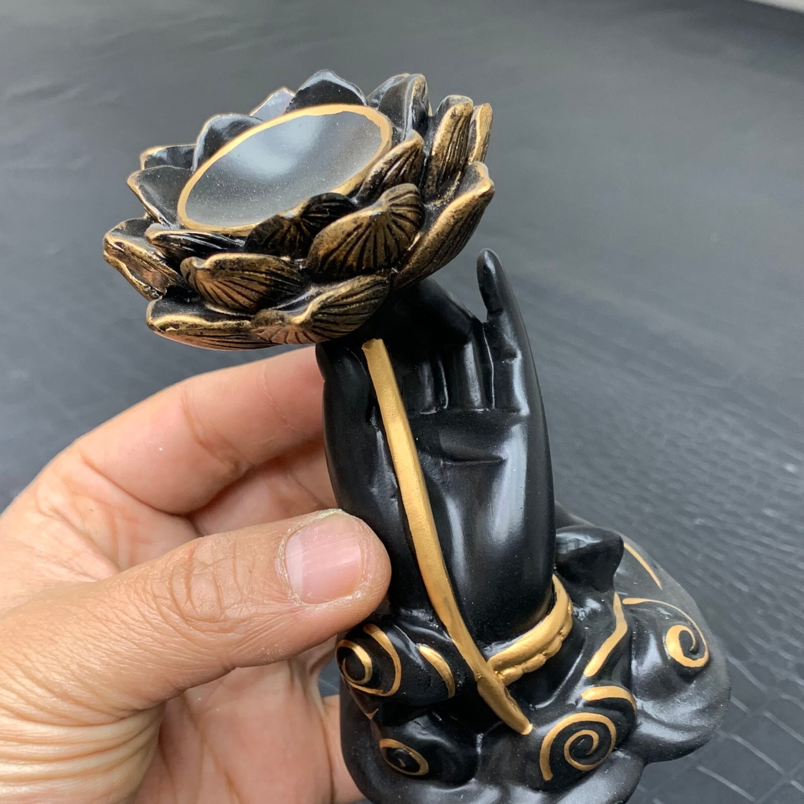 Lotus hand Sphere Resin Holder Stand Base Crystal Ball showing stand C123
