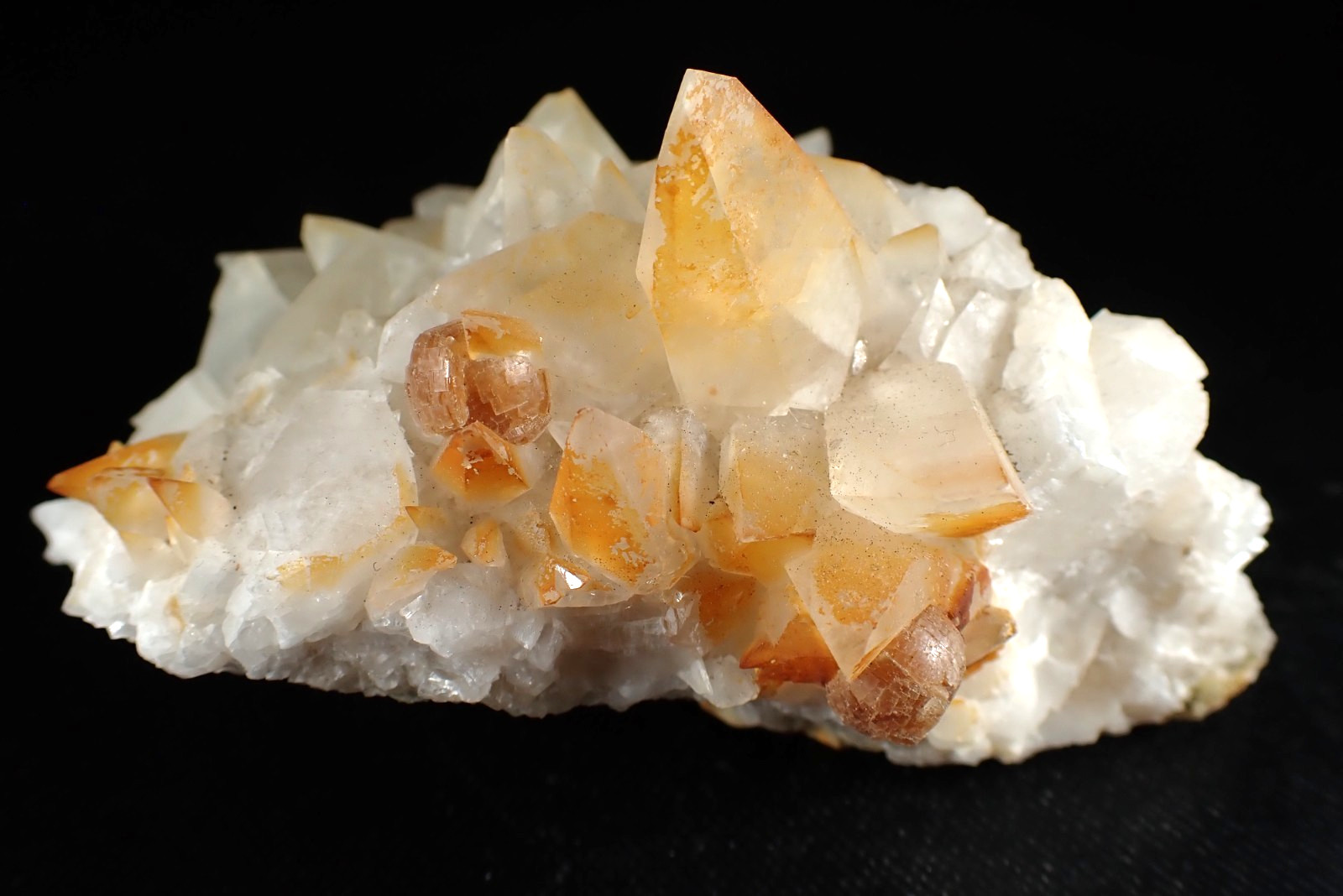 FLUORITE *UNIQUE ROUND CRYSTALS ON CALCITE *RARE LOC ! Stramberk, CZECH REPUBLIC
