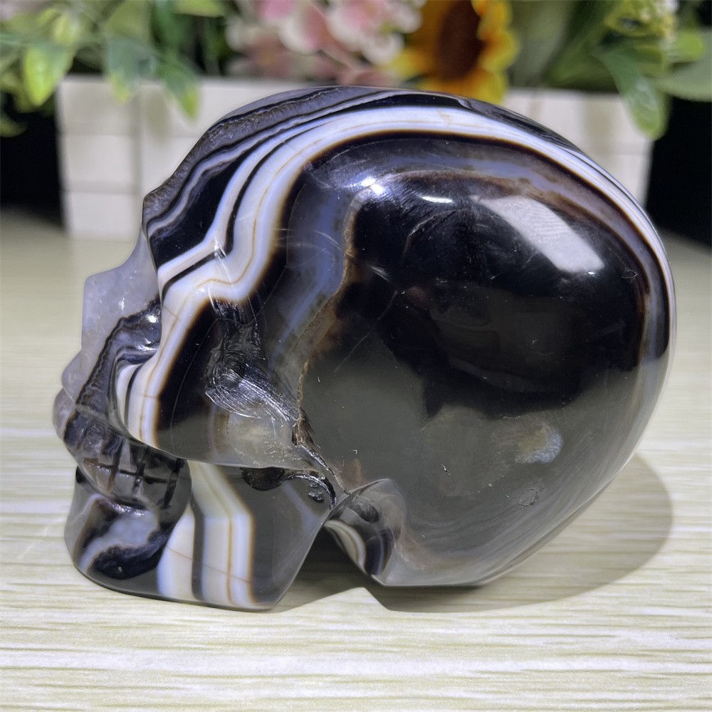 1.2LB 3.2″ Black Lace Sardonyx Skull Crystal Quartz Carving Reiki Decoration