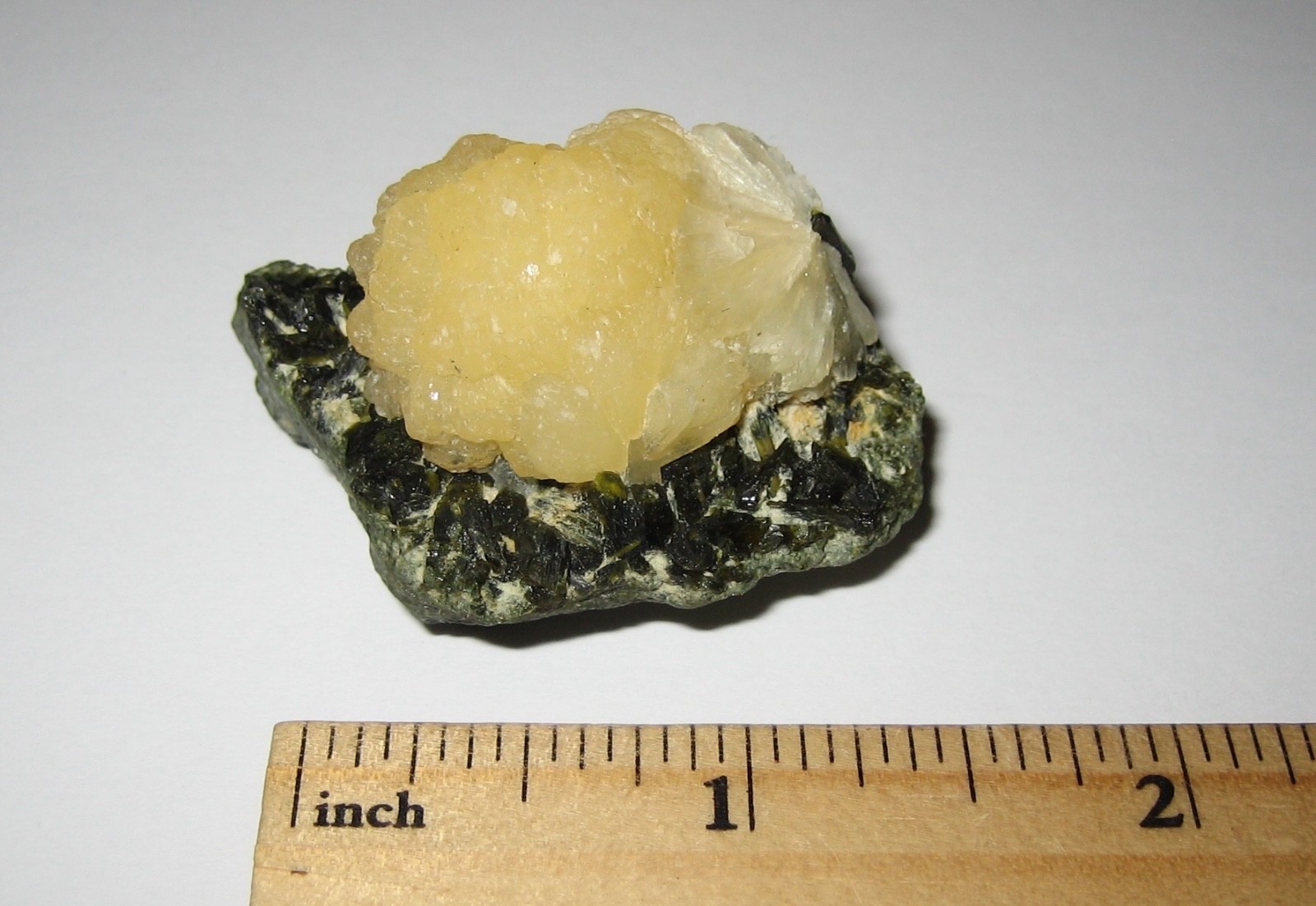 1.7″ BEAUTIFUL SMALL RARE! NATURAL STILBITE & EPIDOTE CRYSTAL CLUSTER MALI 34.6g
