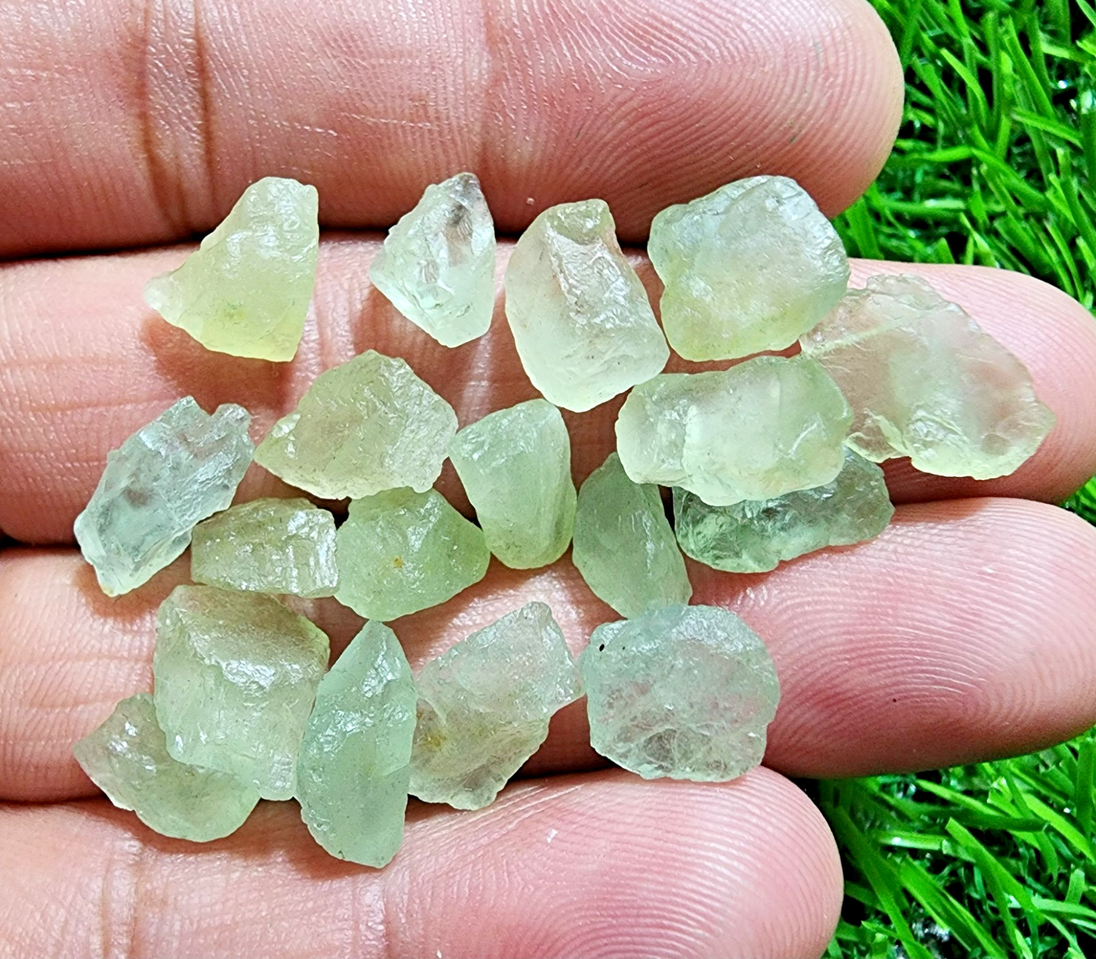 AAA+ Aquamarine Gemstone Rough 18 Pieces Lot 9-13mm Loose Stones Jewelry Making