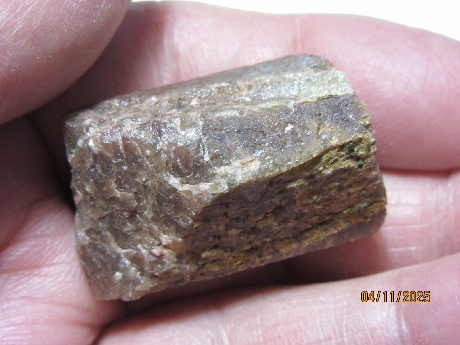 Apatite Quartz Crystal 1 1/4″ Mineral Quebec Canada Collectible AQCCMC-1s