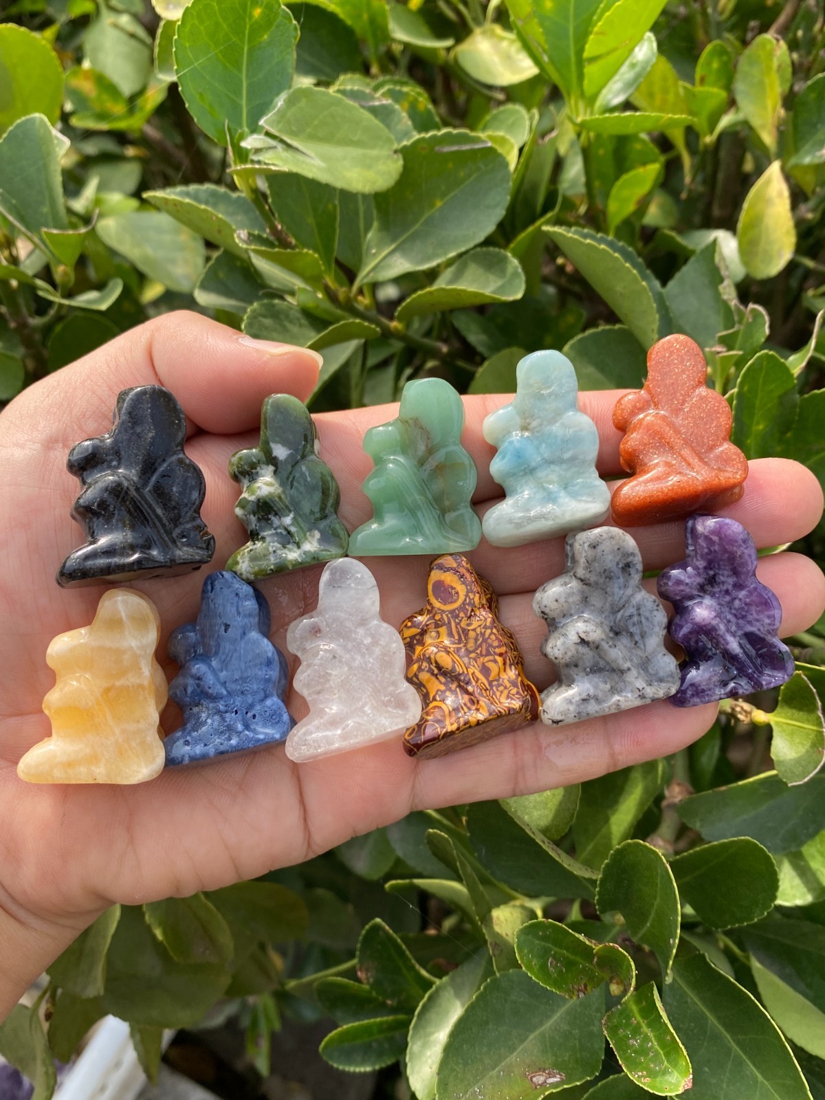 5pcs mixed Natural Quartz carved crystal fairy skull reiki healing gift random