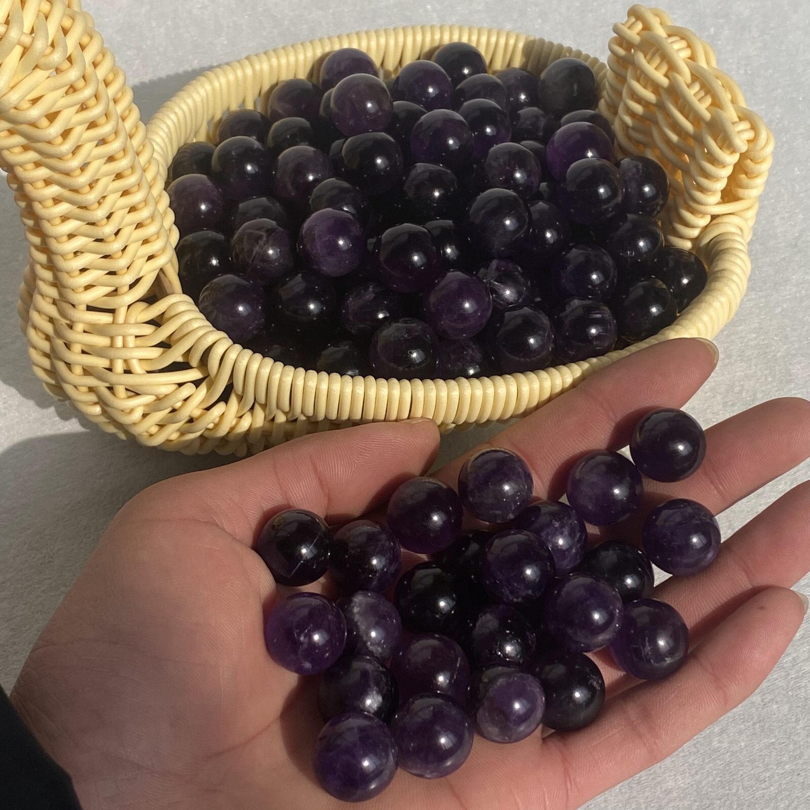 10pcs Natural Amethyst Ball Quartz Crystal Sphere Polishing Healing 15mm+