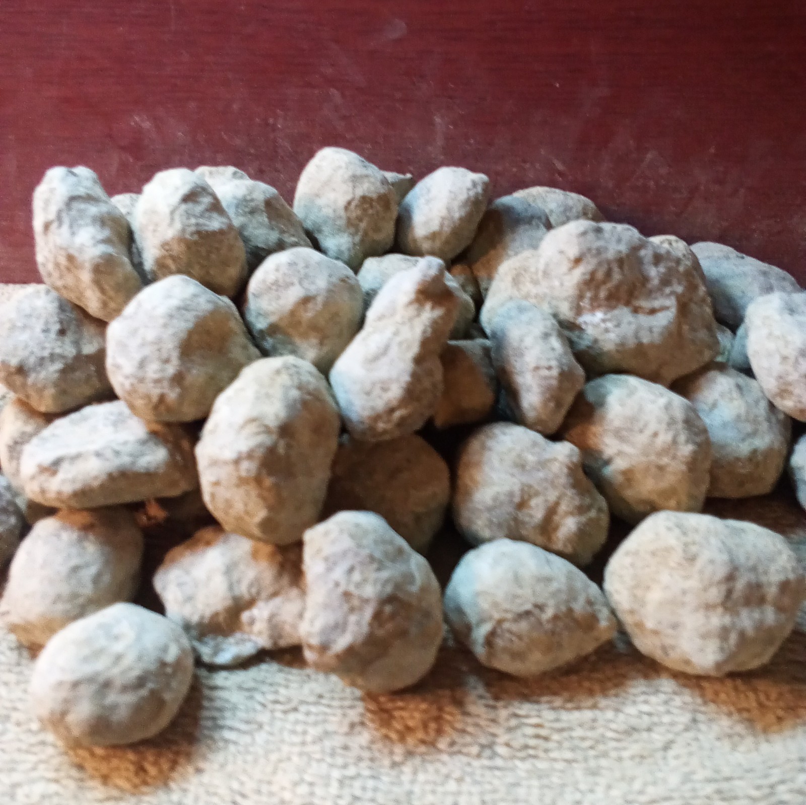 Crack Your Own Geodes 4 Pounds 1″ – 2″ Lot 5