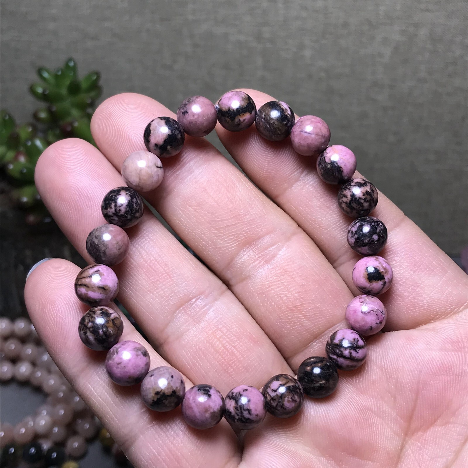 10Pcs Wholesal Natural Polish Red rose stone bracelets Crystal ball 8mm
