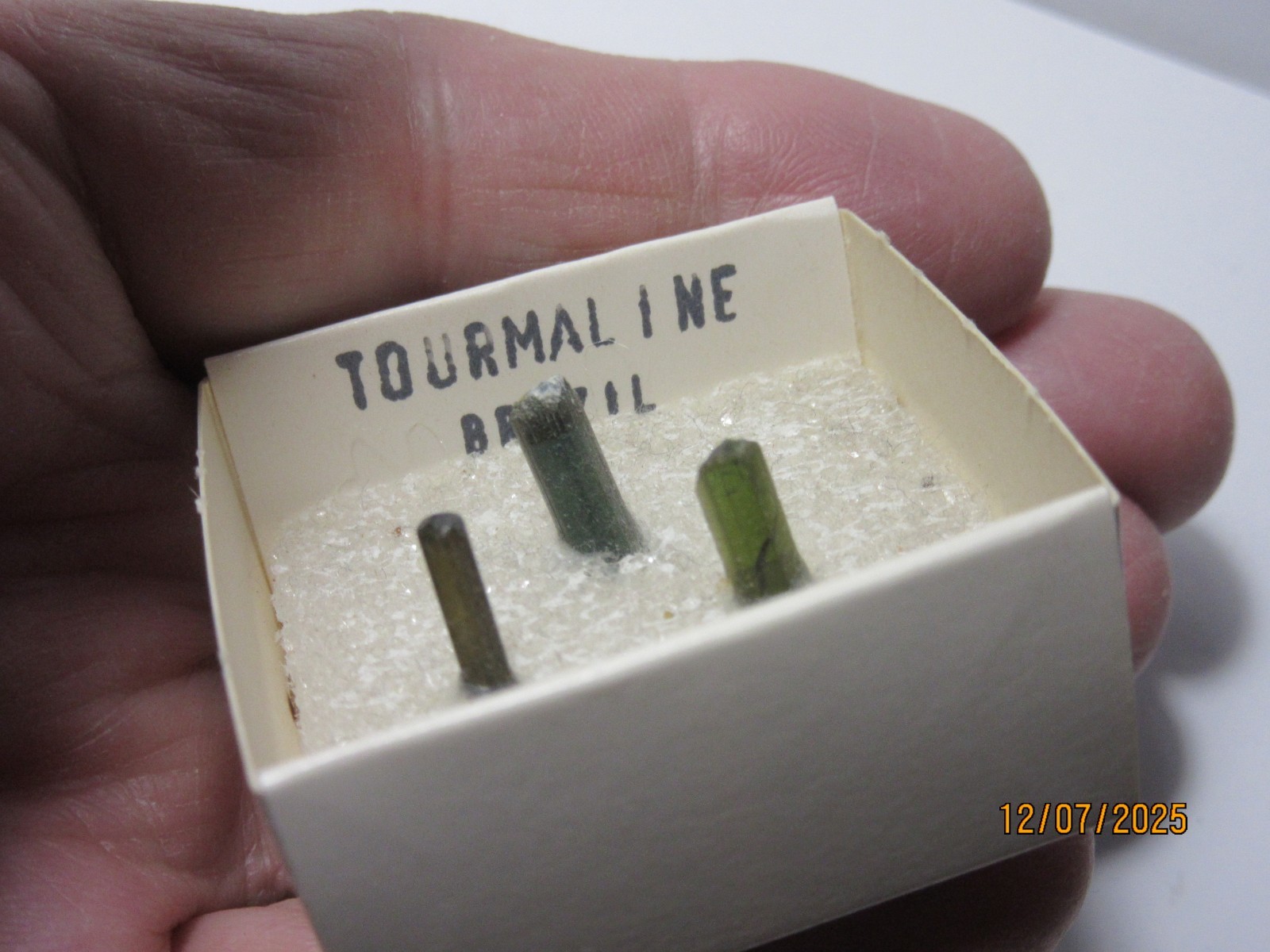 3 Green Tourmaline Crystals Brazil Thumbnail 1 5/8″ Display TGTCBTD-1s