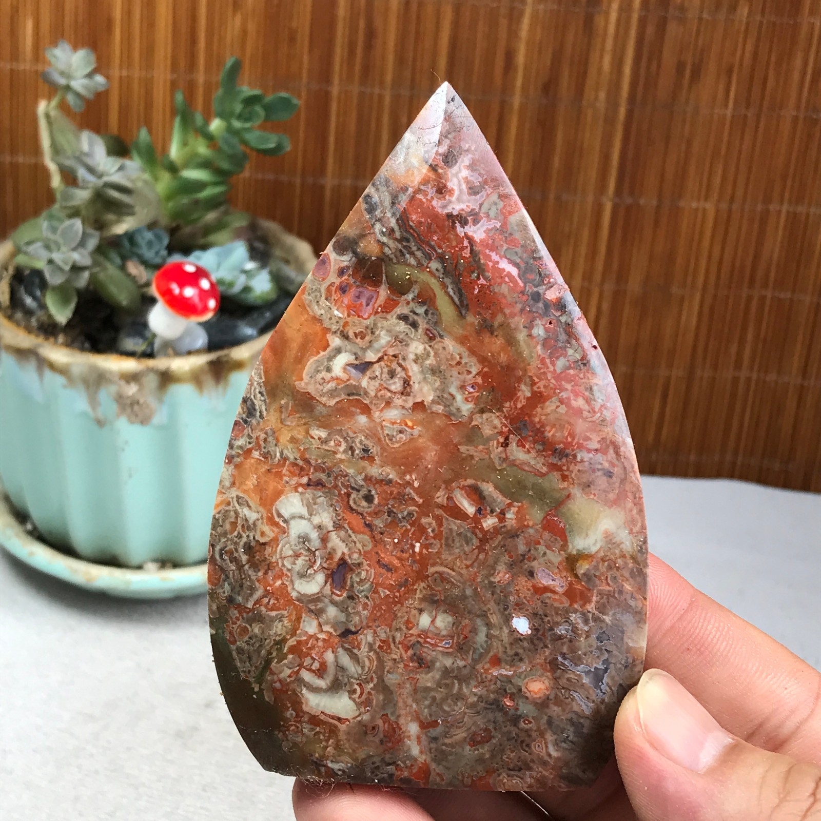 Natural money Mexico agate hand carve leaf Crystal Specimen free standing A6274