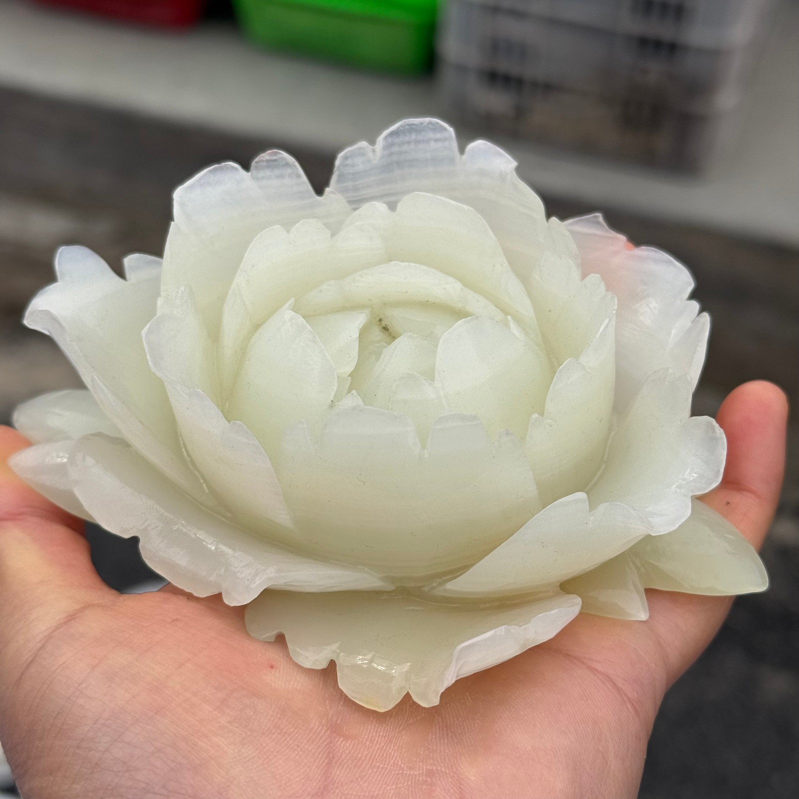 1LB Natural Afghan jade Quartz Carved Flower Crystal Reiki Healing Decor Gift1pc