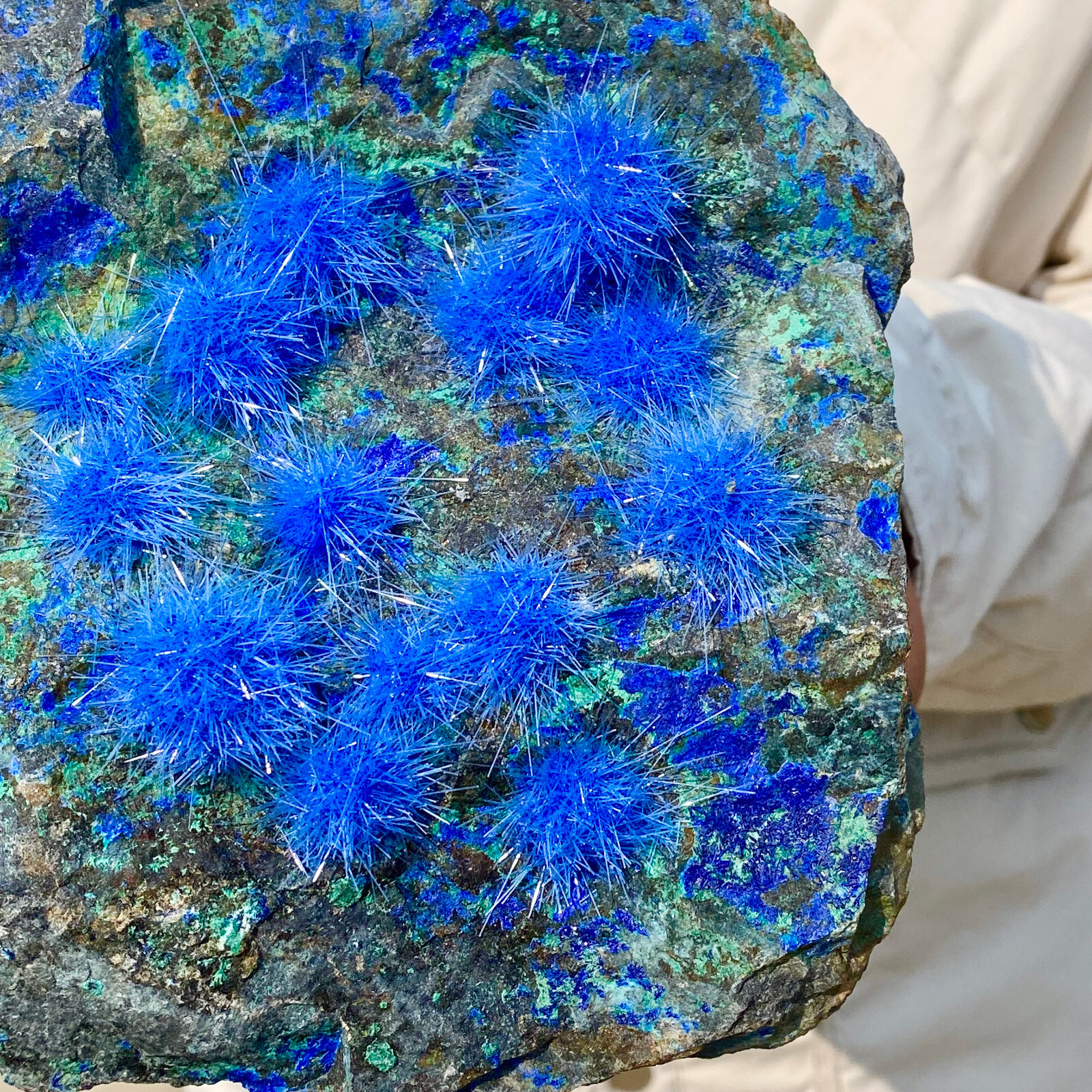 3.2LB Rare crystal specimens of magnesium phosphate blue copper ore in Morocco