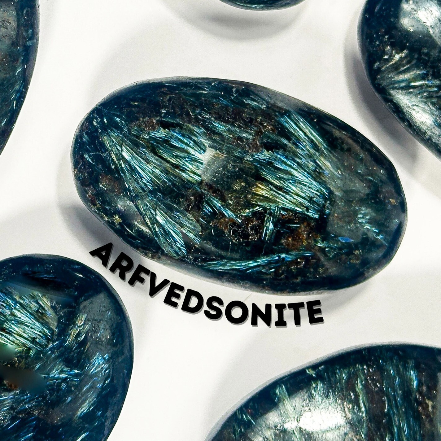 Arfvedsonite Electric Flash Firework Protective Healing Tumbled Palm Stone 2″-3″