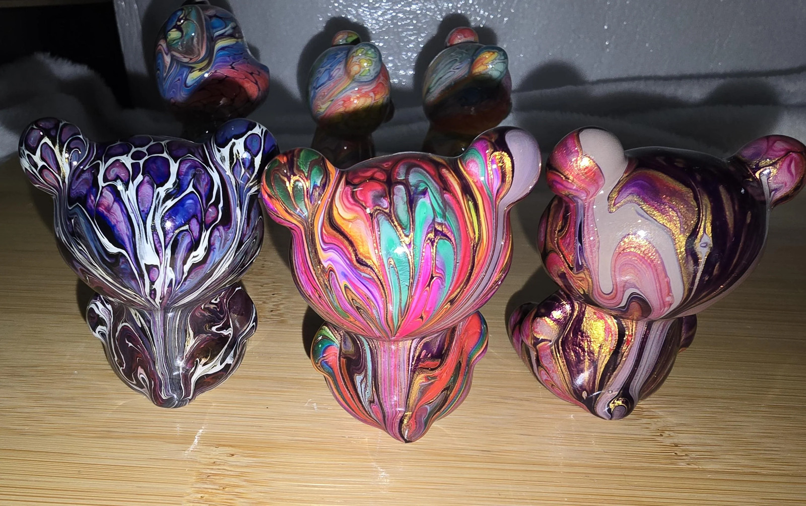 Colorful Daqi Bear Lacquer Painted Sandalwood