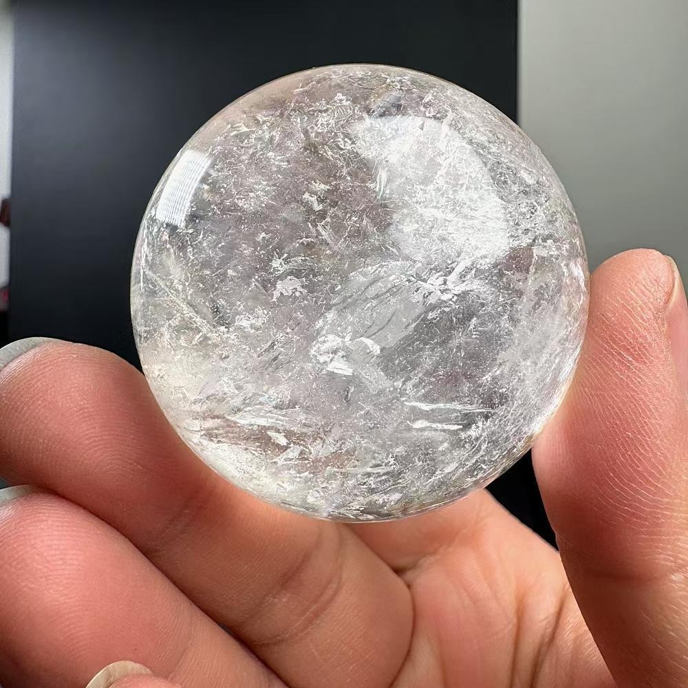 175g Natural Rainbow White Quartz Sphere Crystal Ball Reiki Decor